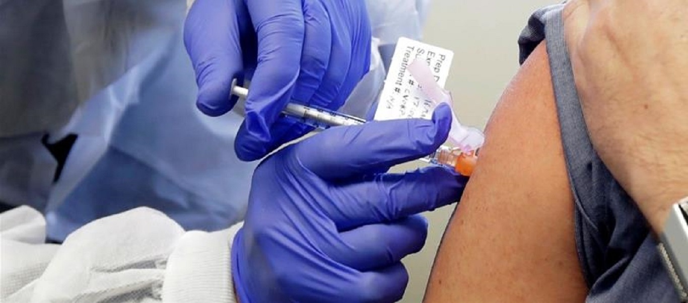 Κορωνοϊός: Η Κομισιόν συμφώνησε με την Johnson & Johnson για να αγοράσει πιθανό εμβόλιο