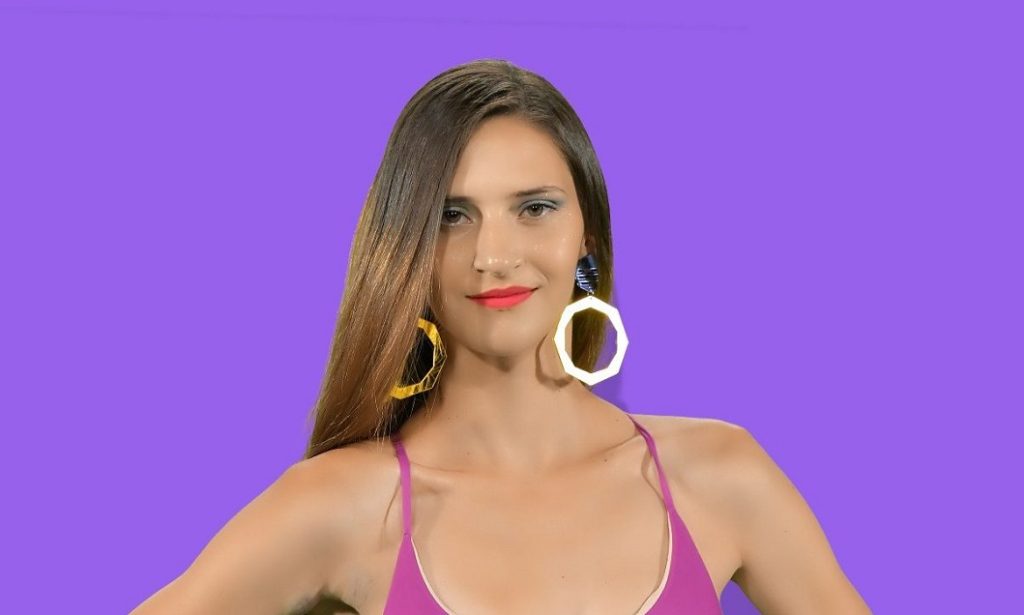 Ξέσπασε η αγρότισσα του GNTM: «Εγώ θα τις βάλω με θολούρα και θα τις ξανανεβάσω! – Έτσι γιατί μπορώ» (βίντεο)