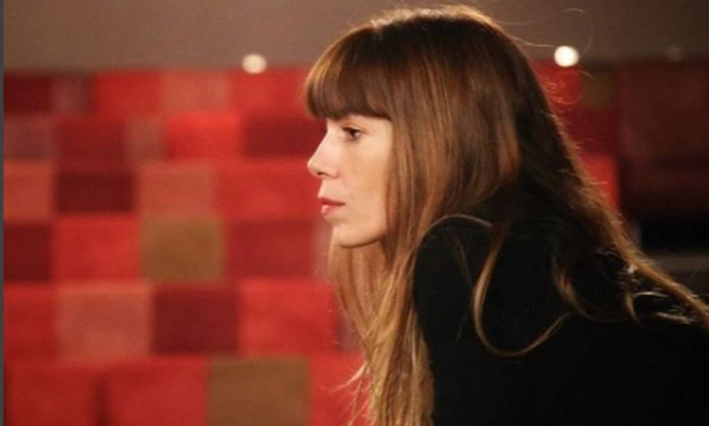 Μυρτώ Αλικάκη: Ποζάρει με μαγιό στην Κρήτη (φώτο)