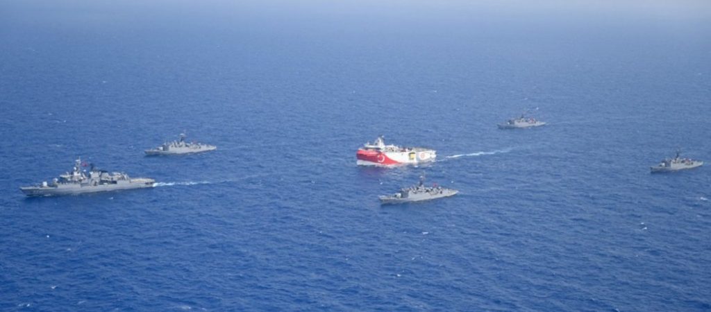 Το Oruc Reis άλλαξε πορεία και επιστρέφει στην ελληνική υφαλοκρηπίδα