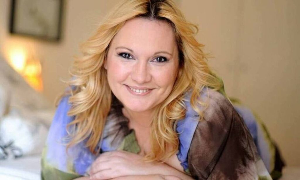 Συγκλονίζει η Κ.Φίνου: «Από τα μέσα του lockdown έψαχνα να βρω ψυχίατρο»