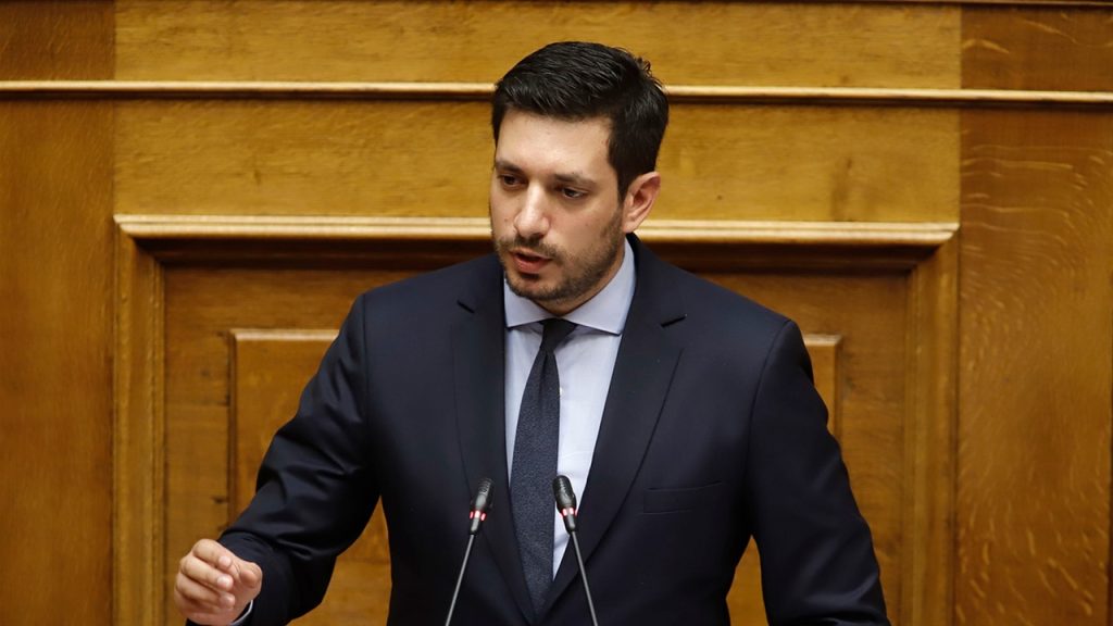 Κ.Κυρανάκης και Γ.Μελάς πήραν τις αγαπημένες τους και πήγαν διακοπές στην Κίμωλο (φωτο)