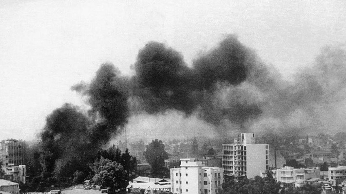 Κύπρος 1974: Όταν οι Τούρκοι έριχναν ναπάλμ και εκρηκτικές σφαίρες κατά αμάχων