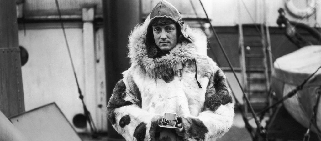 Το στρατιωτικό ημερολόγιο του Ναύαρχου Βερν – Ποιοι κατοικούν στο… Κέντρο της Γης!