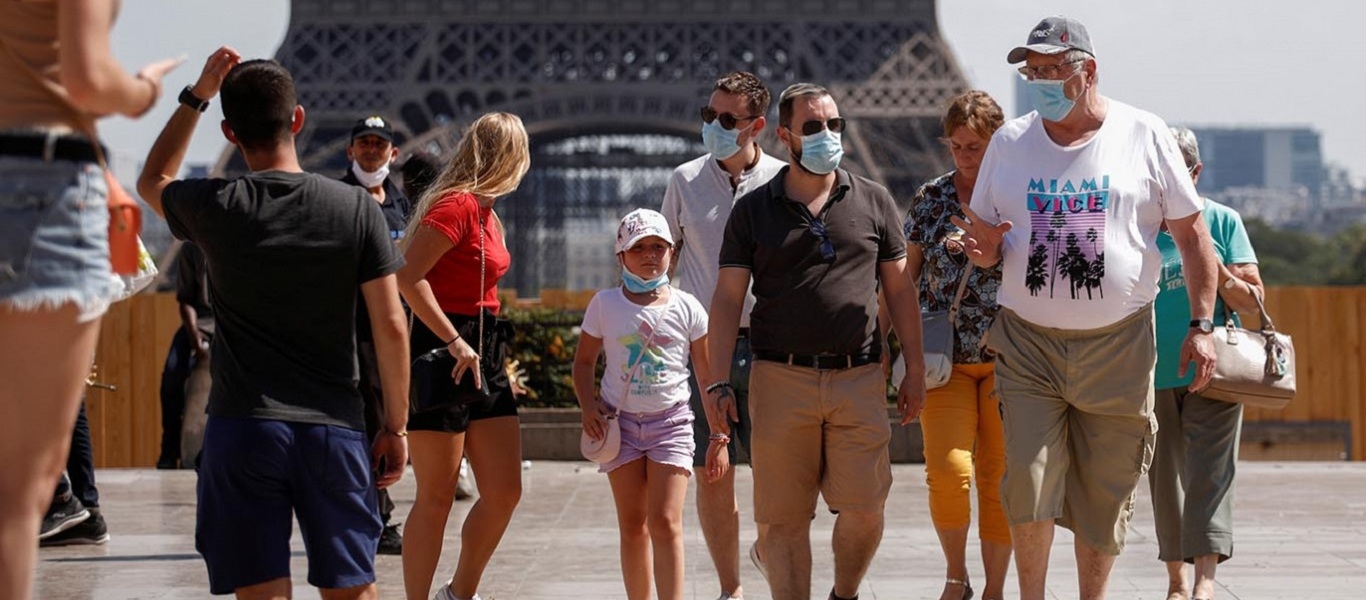 Κορωνοϊός: Επεκτείνεται η χρήση μάσκας στο Παρίσι – Τι ισχύει για τις συναθροίσεις