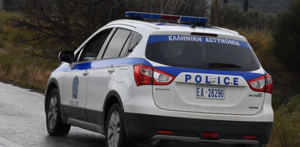 ΕΛ.ΑΣ: Δείτε ποιος είναι ο 40χρονος που εξαπατούσε και έκλεβε ηλικιωμένους (φώτο)