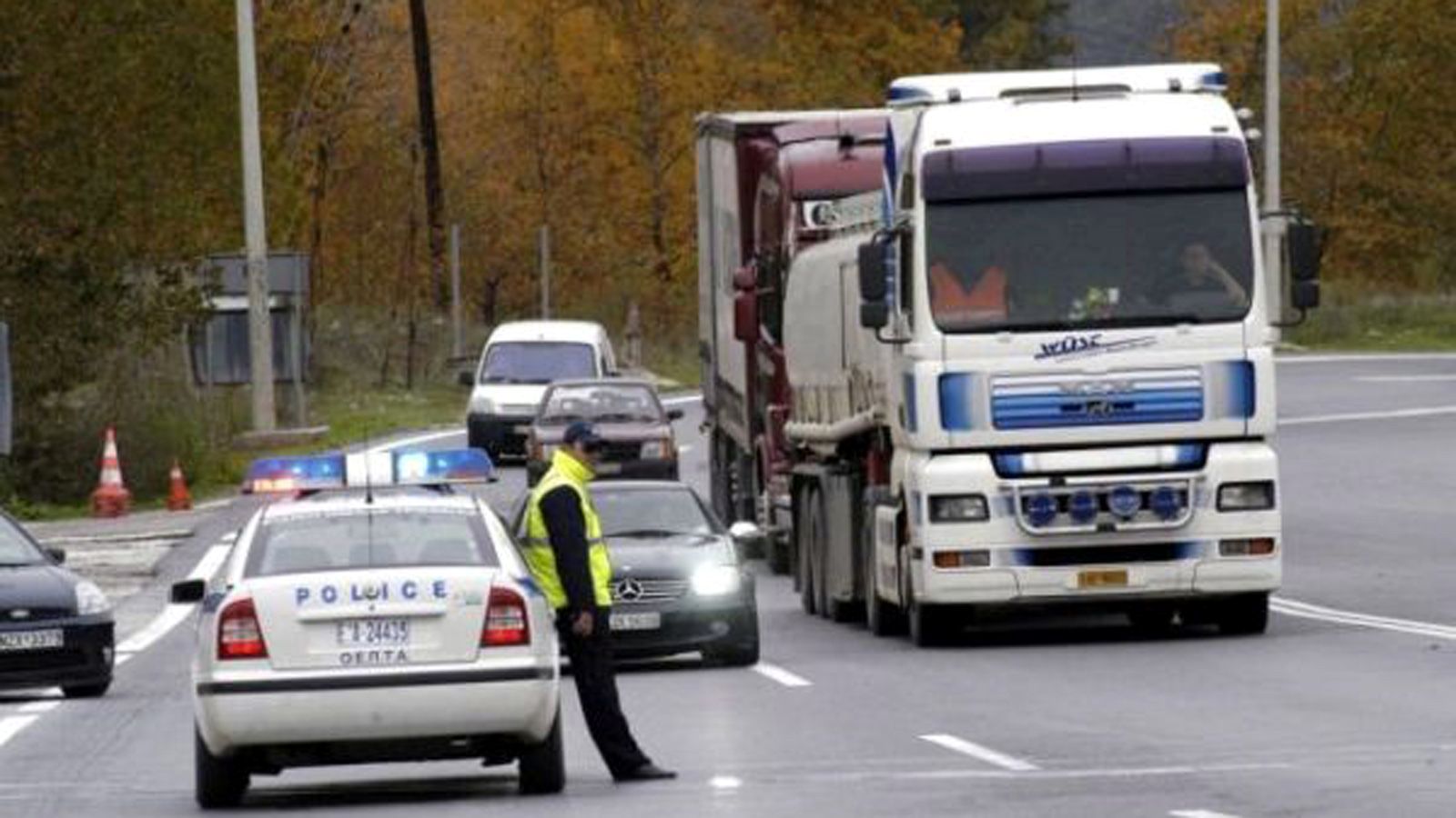 Δεκαπενταύγουστος: Απαγορεύσεις για φορτηγά φορτίου 1,5 τόνου – Σε ισχύ από σήμερα τα μέτρα της τροχαίας