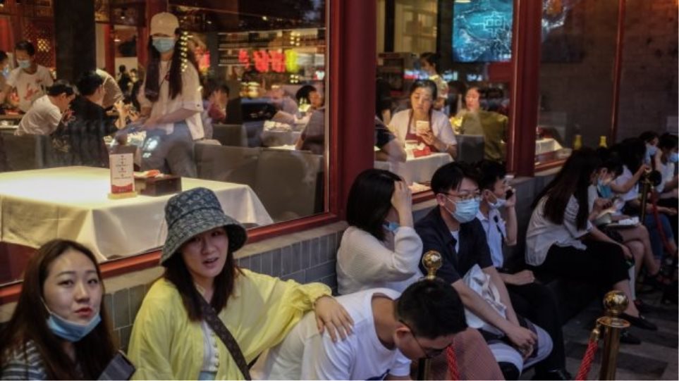 Και όμως! Στην Κίνα εστιατόριο καλούσε τους πελάτες να… ζυγιστούν στην είσοδο