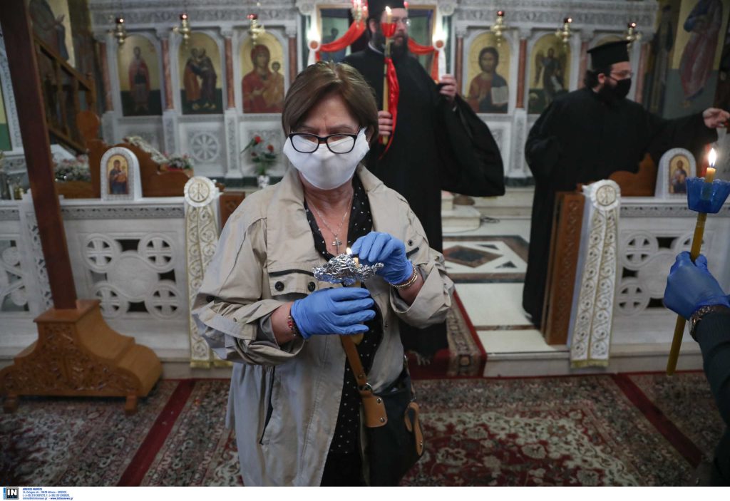 Με μάσκα και χωρίς λιτανείες φέτος ο Δεκαπενταύγουστος – Αναλυτικά τα μέτρα που ισχύουν στις εκκλησίες