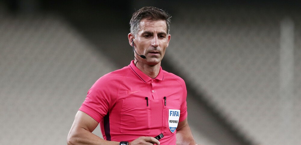 Τάσος Σιδηρόπουλος: Άνοδος για τον Έλληνα διαιτητή στην UEFA