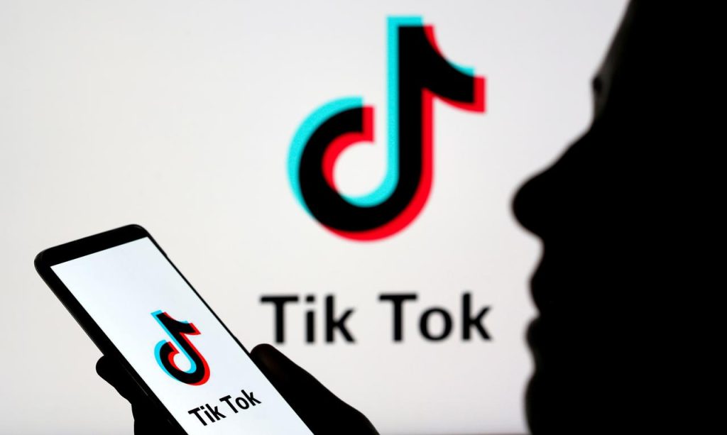 TikTok: Εντόπιζε τις συσκευές όσων χρηστών είχαν Android συσκευή