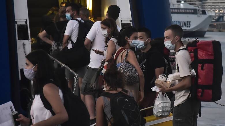 Κορωνοϊός: Τεστ στα λιμάνια Πειραιά και Ραφήνας