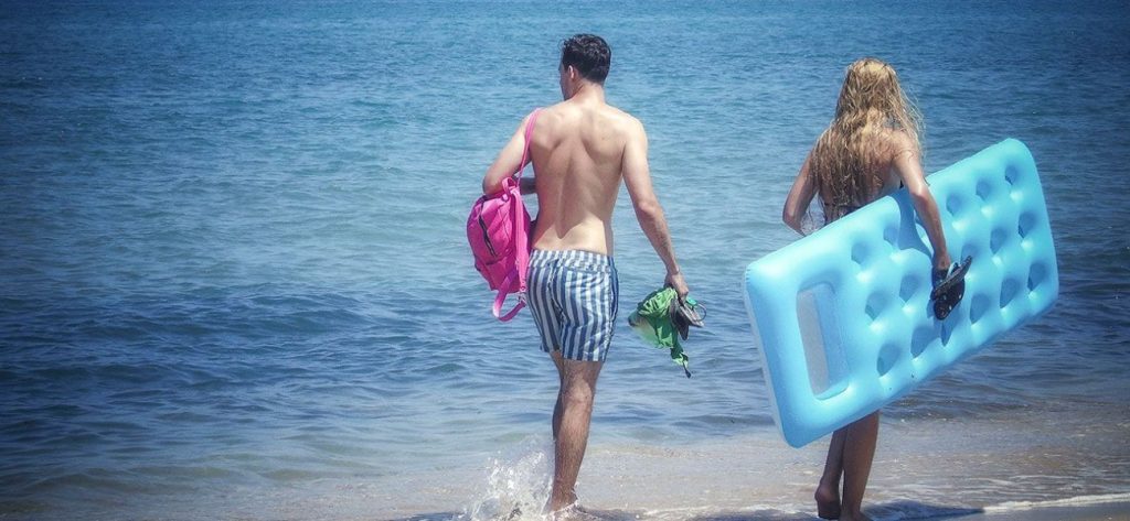 Πέντε εύκολα μυστικά για να μειώσεις την ζέστη όπου και αν βρίσκεσαι