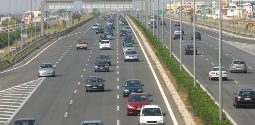 Εθνική Αθηνών – Λαμίας: Καραμπόλα έξι οχημάτων