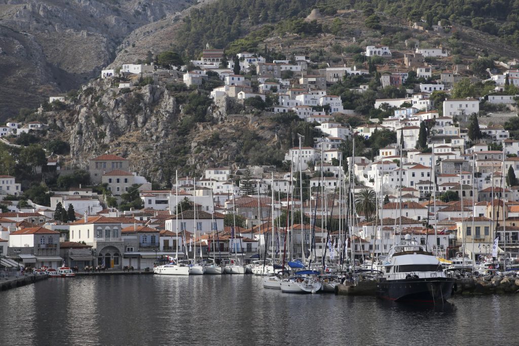 Δήμαρχος Ύδρας: «Ο σεισμός δεν έγινε αντιληπτός από πολλούς ούτε υπάρχουν ζημιές»