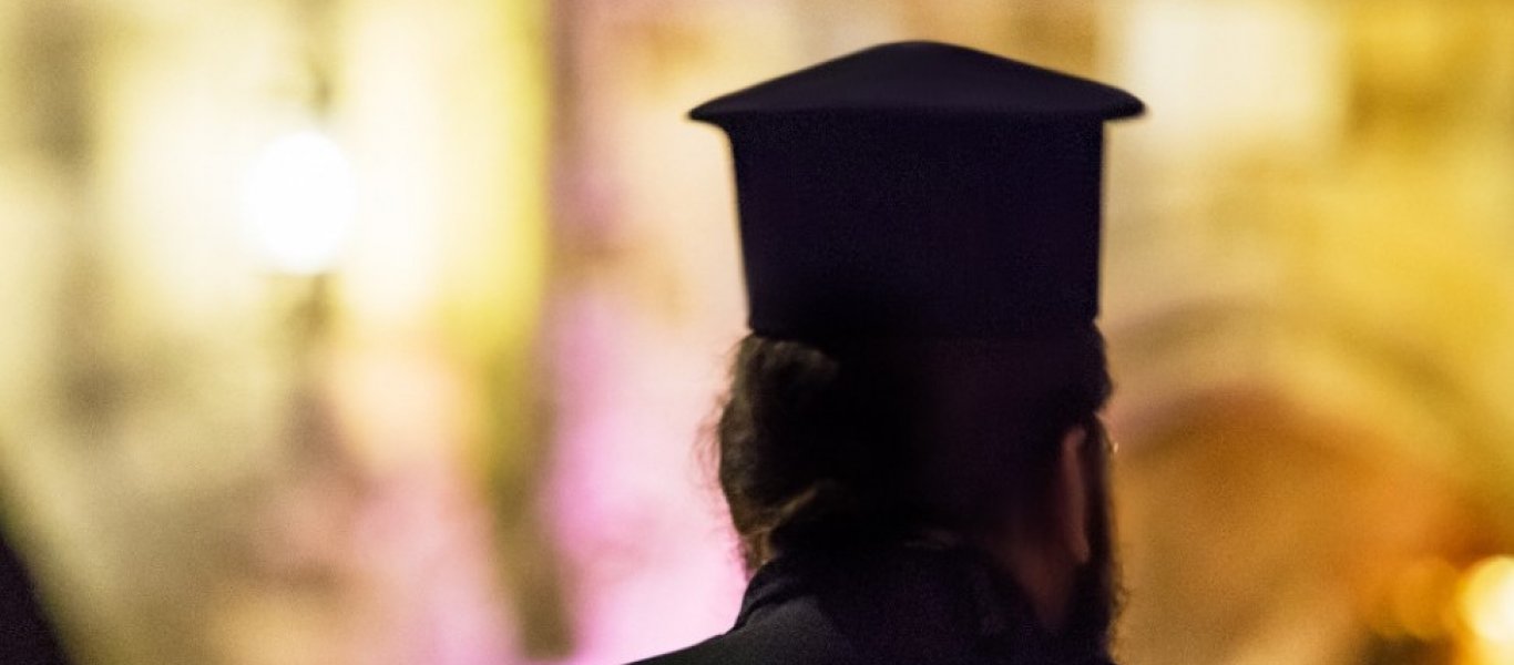 Κρήτη: Ιερέας βγήκε εκτός εαυτού – Έβγαλε όπλο και απειλούσε