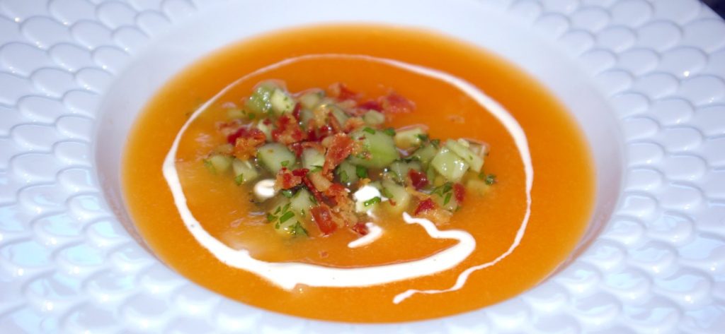 Αυτά είναι τα οφέλη της παρουσίας σούπας στην διατροφή σας ακόμα και το καλοκαίρι