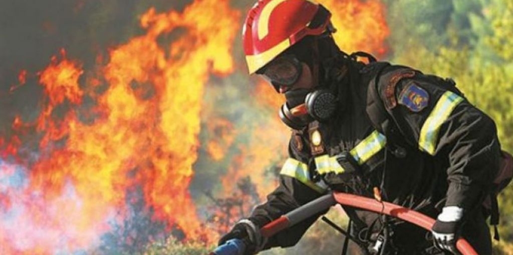 Φυλή: Φωτιά κοντά στο γήπεδο Θρασύβουλου