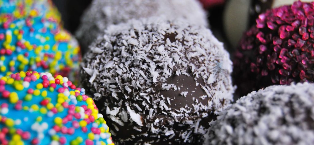 Με αυτούς τους τρόπους θα κόψετε «μαχαίρι» τα γλυκά και την ζάχαρη