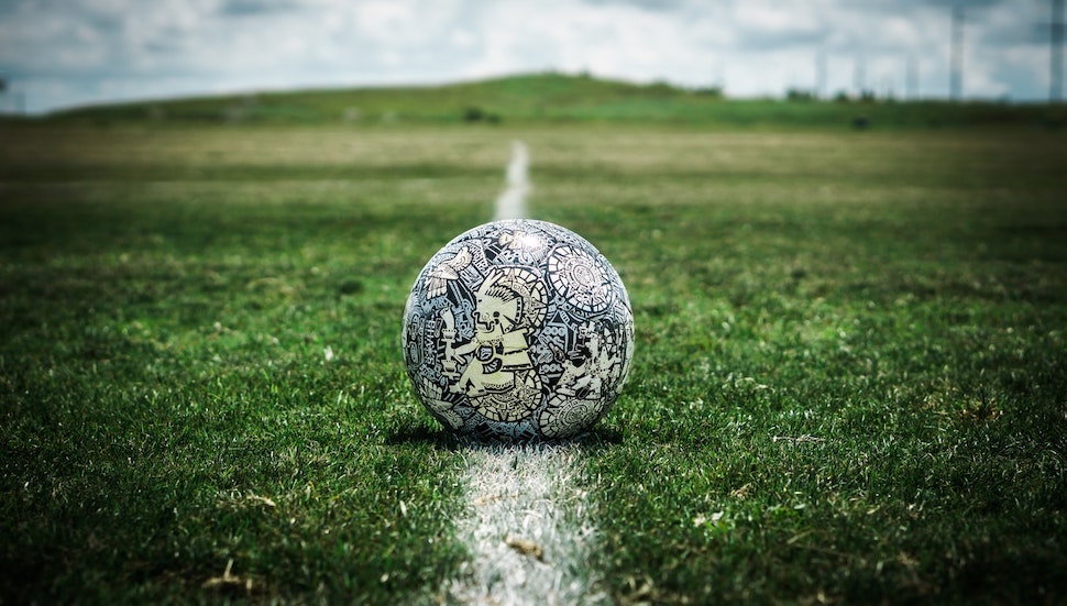 Μεσσηνία: Ομάδα παρουσίασε νέο παίκτη… πάνω σε άλογο με τόξο (βίντεο)