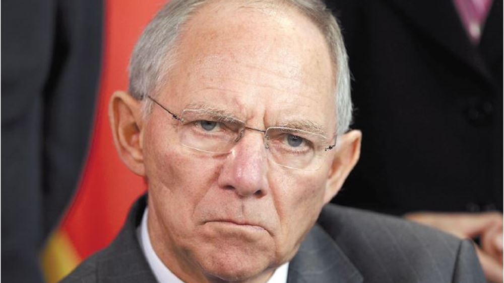 Γερμανία: Ο Σόιμπλε προτείνει μάσκα και στο ομοσπονδιακό Κοινοβούλιο