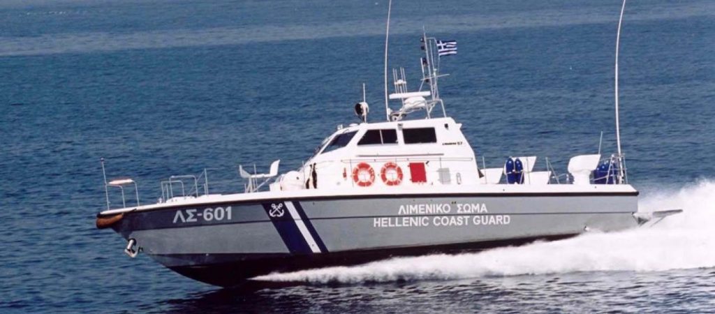Κρήτη: Ακυβέρνητο σκάφος ανοιχτά της Παλαιόχωρας