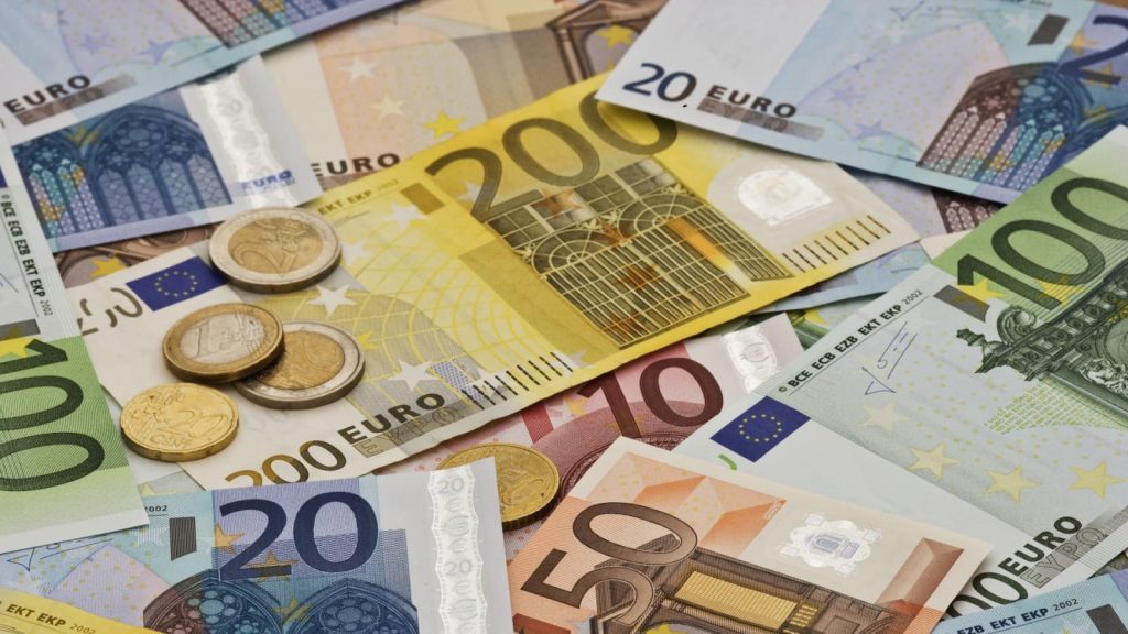 Νέα μελέτη στη Γερμανία: Θα δίνει 1200€ το μήνα σε 120 άτομα… χωρίς να εργάζονται! 