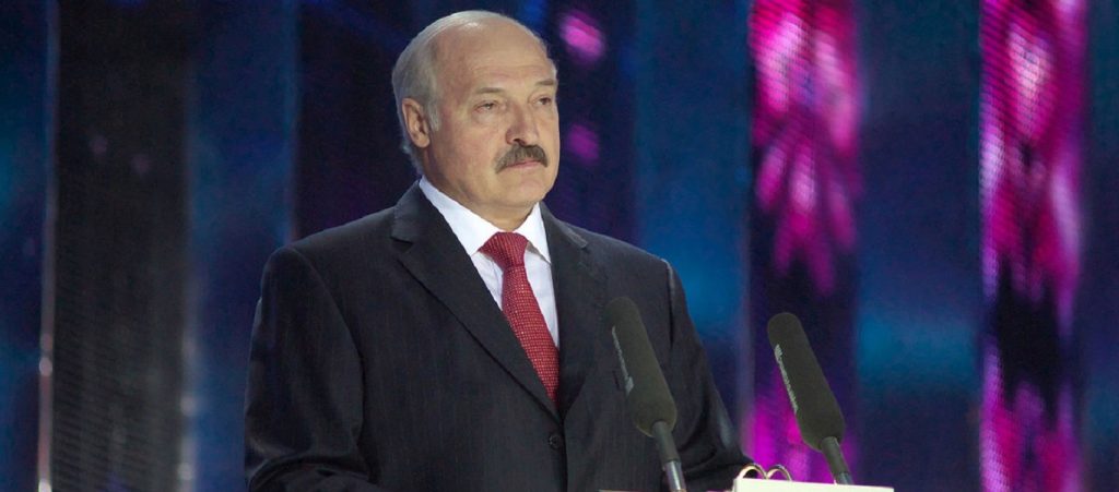 Η καυστική απάντηση του Α.Λουκασένκο στον Ε.Μακρόν: «Να σε βοηθήσω πρώτα με τα Κίτρινα Γιλέκα»