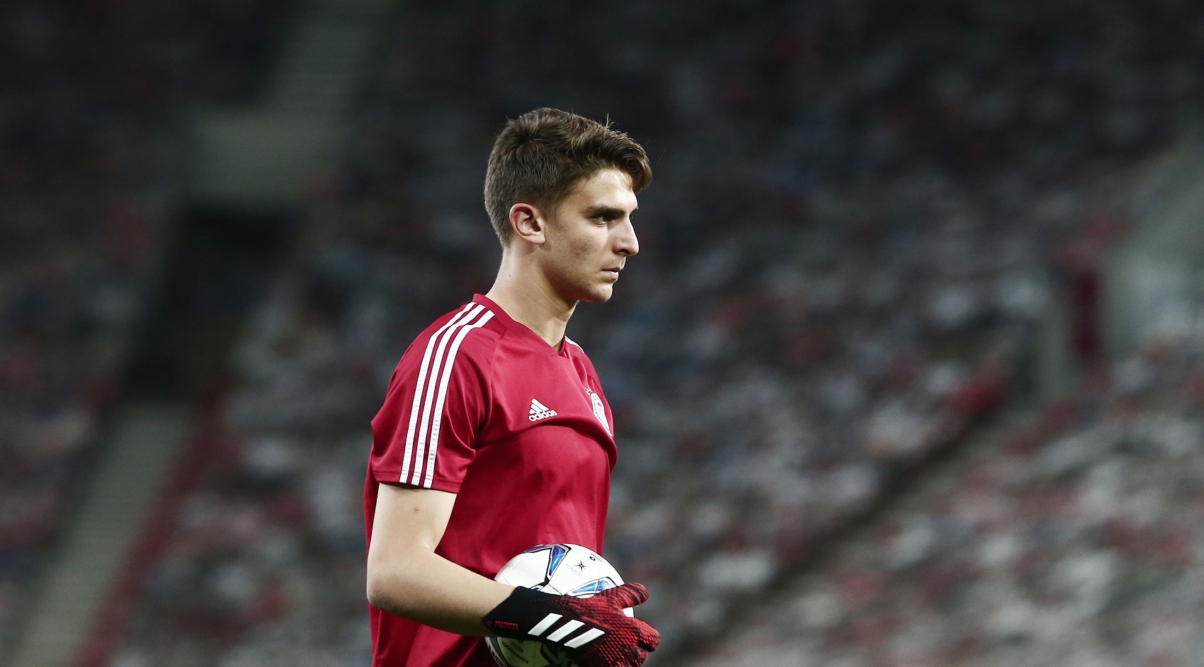 Ολυμπιακός: Θετικός στον κορωνοϊό ο Κ.Τζολάκης