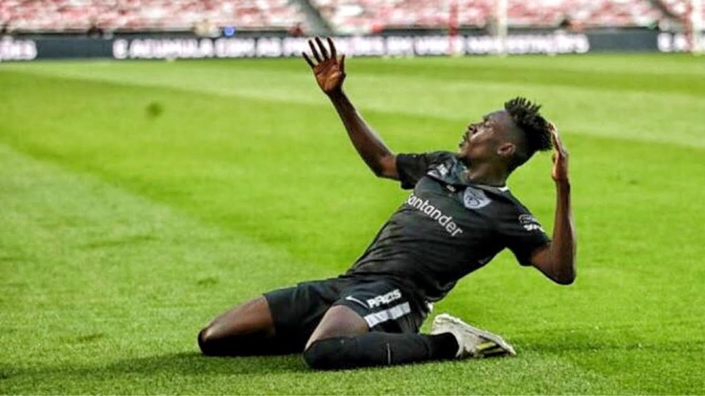 Ολυμπιακός: Βρίσκεται κοντά στην απόκτηση του Ζαϊντού Σανουσί