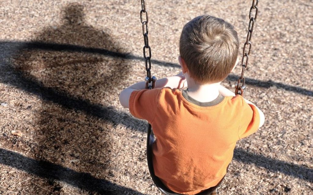 Φρίκη στη Ρόδο: Μητέρα κατήγγειλε τον 18χρονο γιο της ότι ασέλγησε στον 13χρονο αδελφό του παρουσία φίλου του!