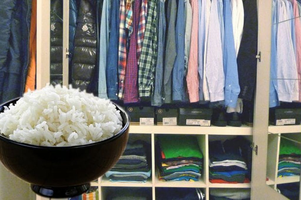 Θα σας «λύσει» τα χέρια: Βάλτε μια κούπα ρύζι στη ντουλάπα σας και αντιμετωπίστε τα δύο πιο συχνά προβλήματα