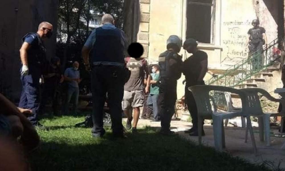 Θεσσαλονίκη: Για… παράνομες οικοδομικές εργασίες προσήχθησαν οι αναρχικοί που βρίσκονταν στη Libertatia