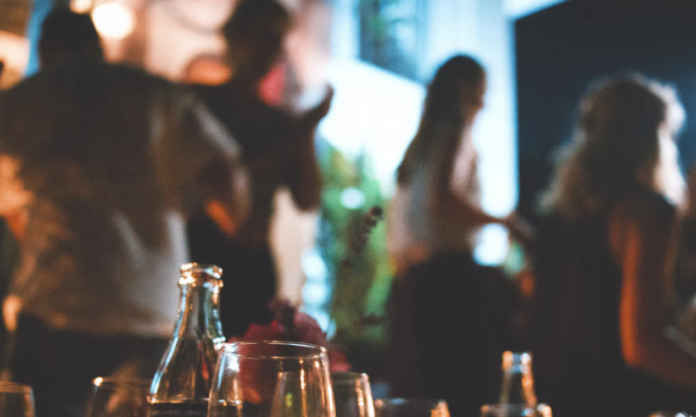 Έτσι εντόπισαν το πάρτι στη Μύκονο οι αστυνομικοί (βίντεο)