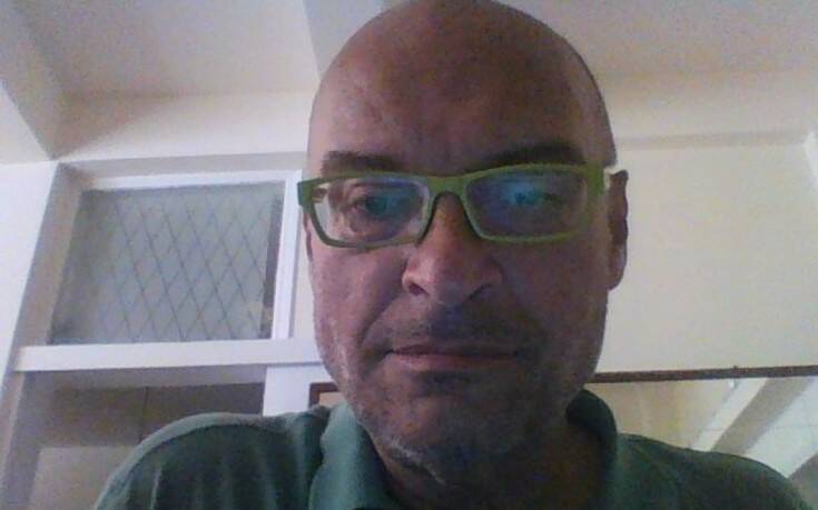 Έφυγε από τη ζωή ο δημοσιογράφος Γιώργος Στράγκας (φωτό)