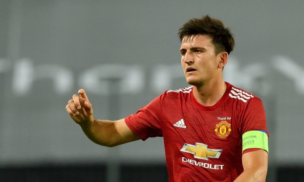 Επέστρεψε στη Βρετανία ο Χάρι Μαγκουάιρ μετά τις επεισοδιακές διακοπές στη Μύκονο – Την Τρίτη η δίκη του (βίντεο)