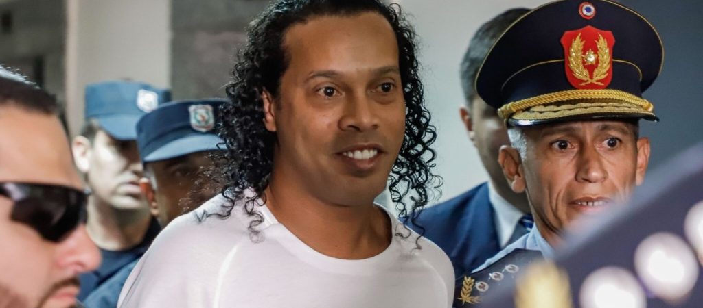 Ροναλντίνιο: Ελεύθερος μετά από πέντε μήνες κράτησης στην Παραγουάη