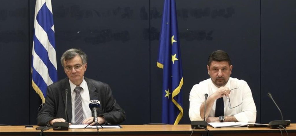 Επιστροφή για το δίδυμο Τσιόδρα – Χαρδαλιά: Δύο φορές την εβδομάδα ενημέρωση για τον κορωνοϊό