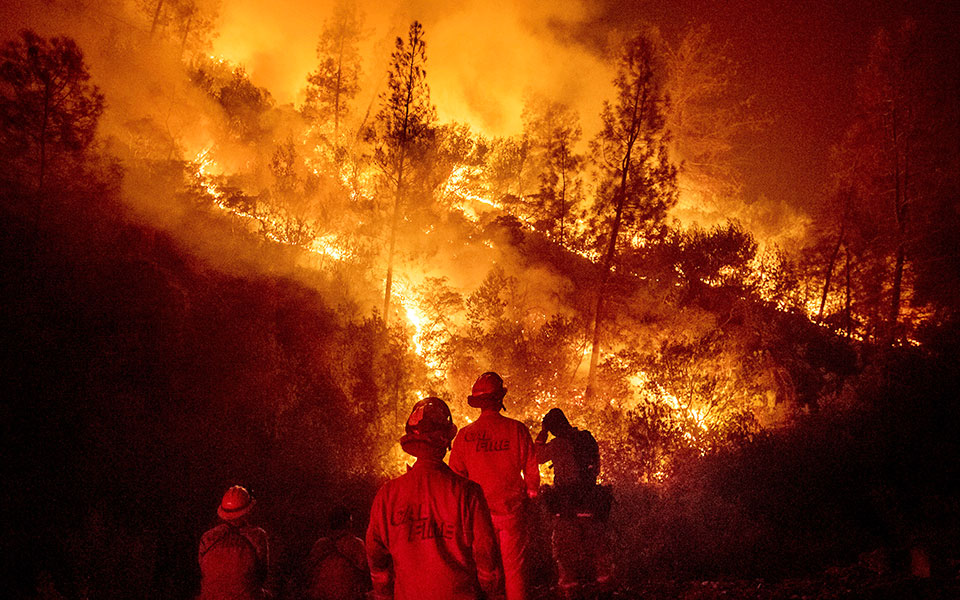 Καλιφόρνια: Αδιανόητη η καταστροφή από τις φωτιές – Στάχτη έκταση όση το Γκραν Κάνυον