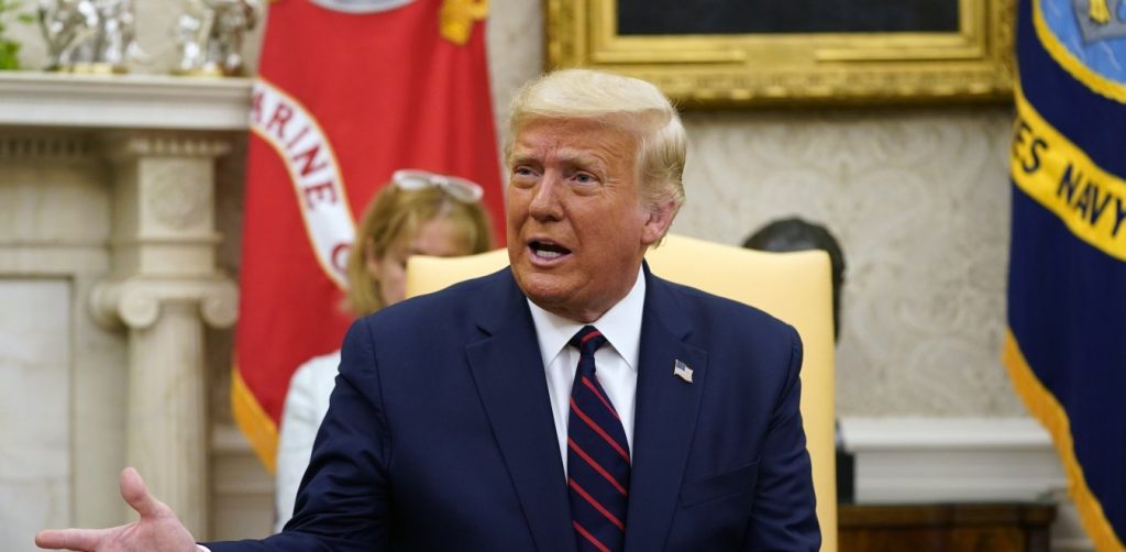 Ν.Τραμπ: «Ο μοναδικός τρόπος να μας νικήσουν οι Δημοκρατικοί είναι η νοθεία – Θα χρησιμοποιήσουν την πανδημία»