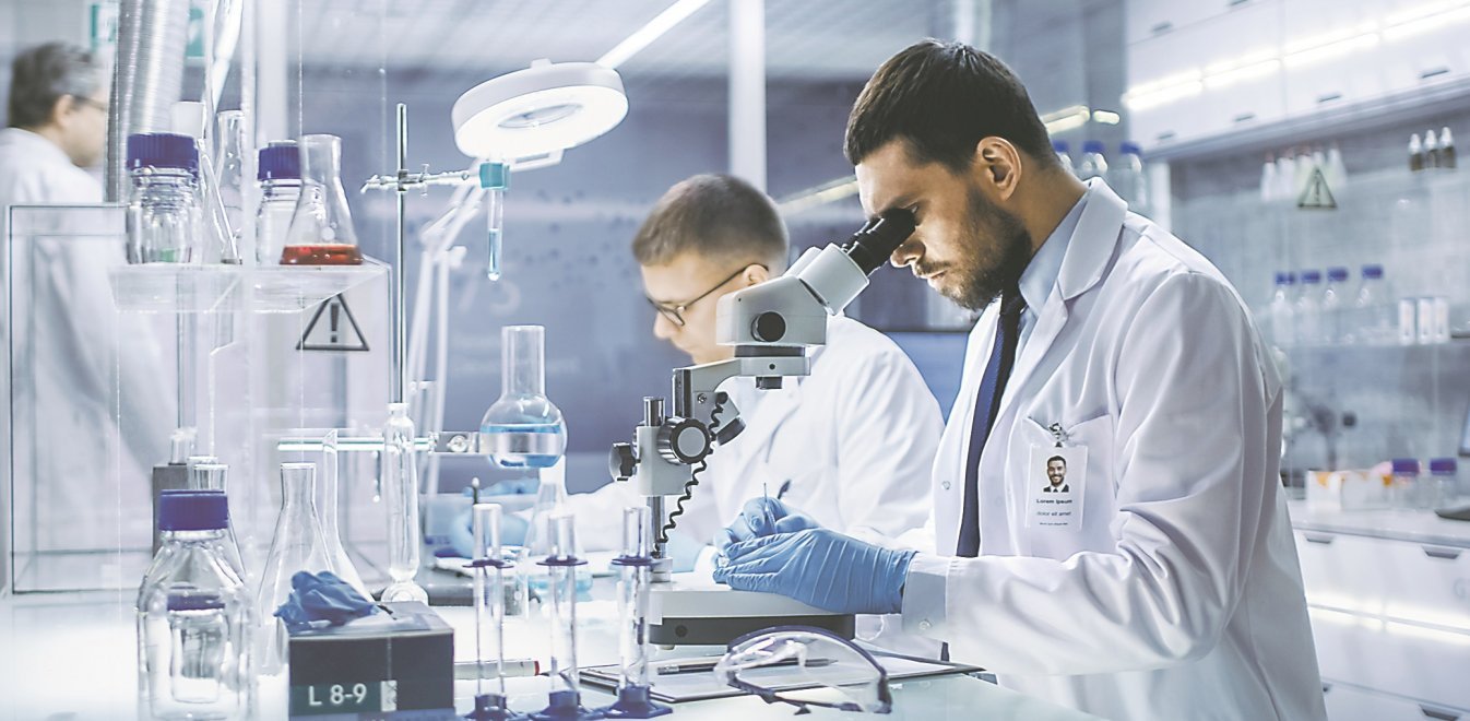 Η AstraZeneca ξεκινά τις δοκιμές θεραπείας αντισωμάτων για τον κορωνοϊό