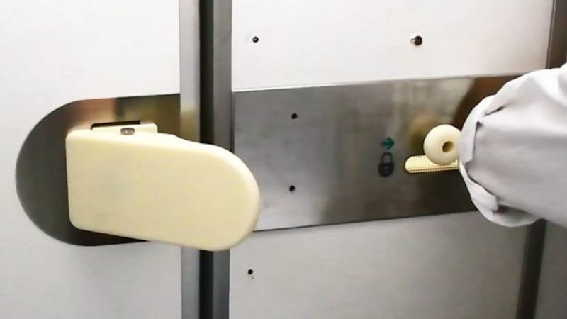 Ιαπωνία: Τα πρώτα πόμολα που ανοίγουν πόρτες χωρίς… χέρια (φωτό)