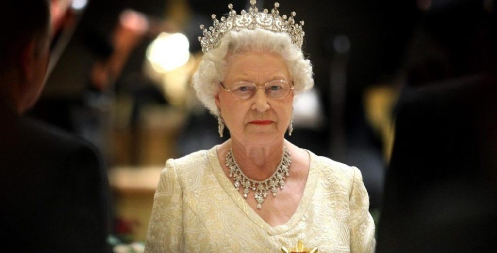 Μεγάλη Βρετανία: Η Βασίλισσα Ελισάβετ δεν θα γυρίσει ποτέ στο Μπάκιγχαμ