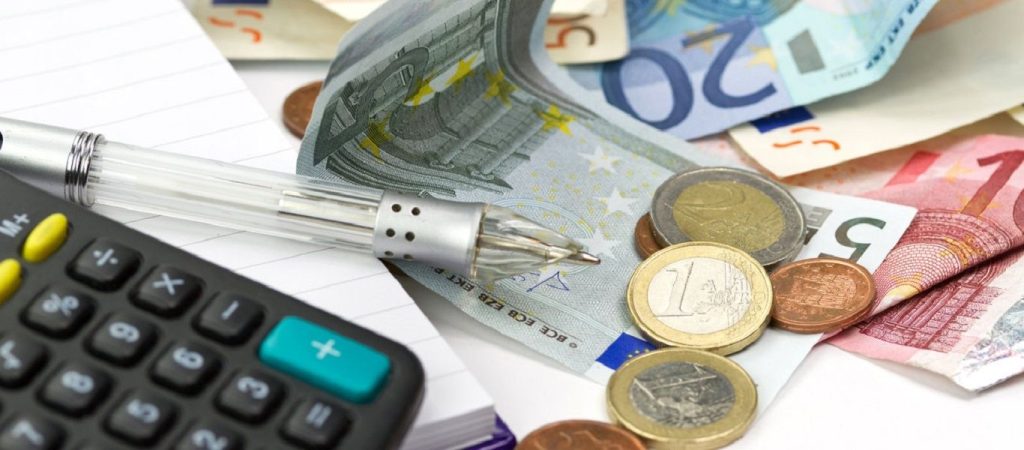 Φόρος εισοδήματος: Πώς θα τον πληρώσετε εύκολα και γρήγορα