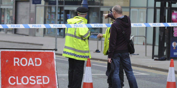 Σάσεξ: H σοκαριστική στιγμή που οδηγός πετάει στον αέρα πεζό (βίντεο)