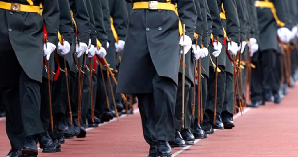 Χαμός στις τουρκικές ένοπλες δυνάμεις – Χουλουσί Ακάρ: «Έχουμε διώξει 20.620 προδότες»