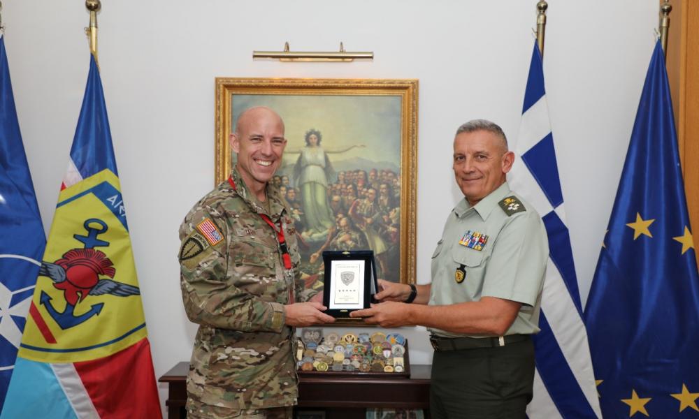 Ο διοικητής των αμερικανικών ειδικών δυνάμεων στην Ευρώπη βρέθηκε στο ΓΕΕΘΑ