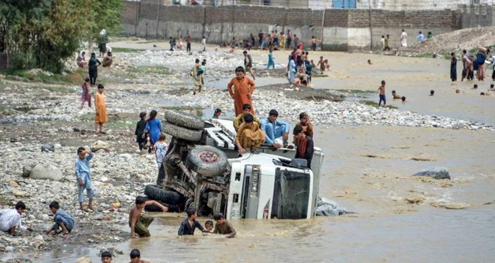 Αφγανιστάν: Περίπου 160 νεκροί από τις ξαφνικές πλημμύρες