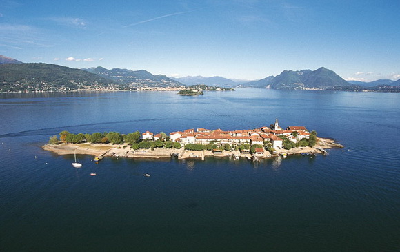 Οκτώ άγνωστα νησιά που δεν έχουν ούτε ένα… τετραγωνικό ελεύθερο για δόμηση