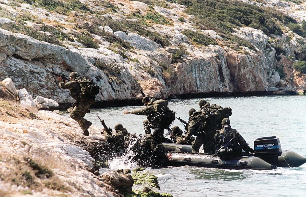 Τουρκικές απειλές σε Καστελόριζο: Πώς και με ποιο τρόπο είναι εφικτή η υπεράσπιση του νησιού από την Ελλάδα;